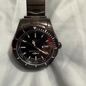 Invicta Pro Diver Men Model 25818 (Swiss Made)